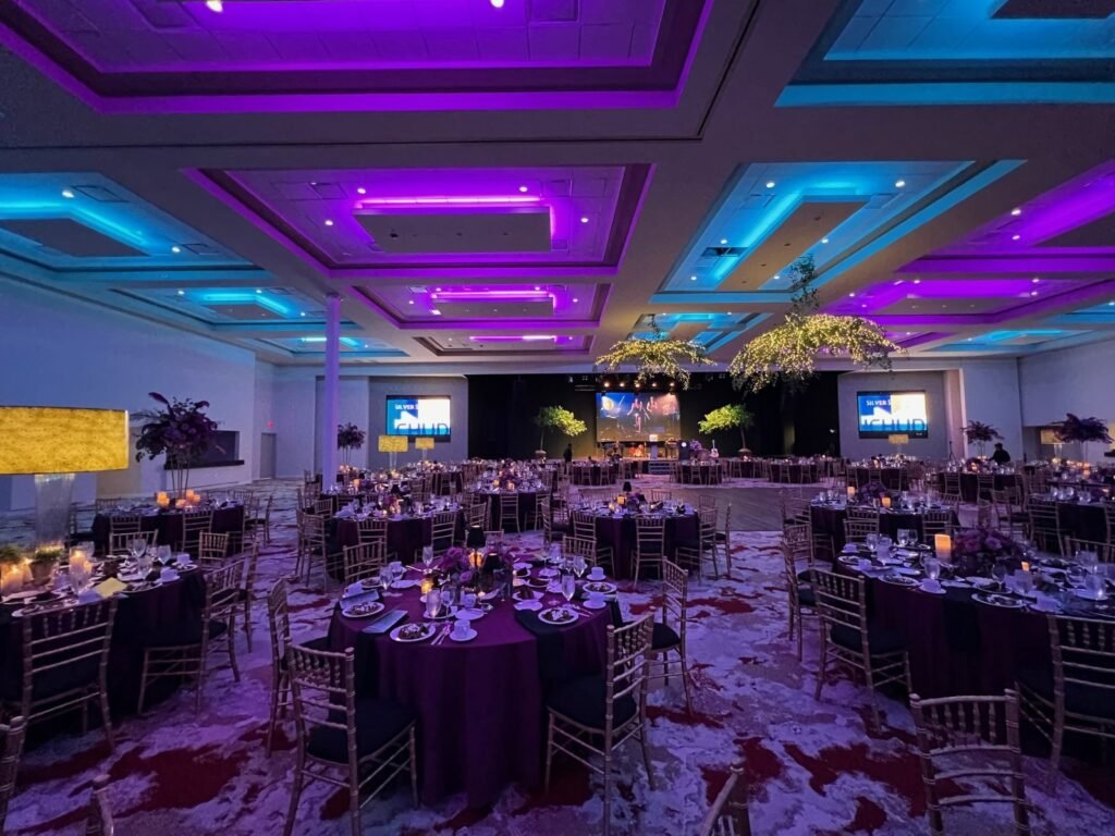 Gala evening with live band and uplighting